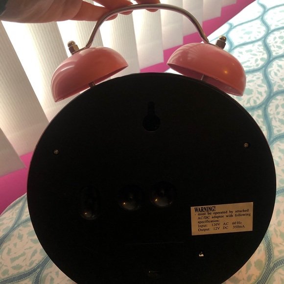 Retro Alarm Clock - Picture 3 of 4